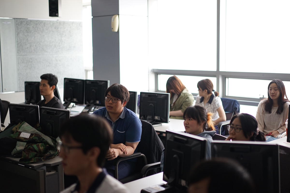 부산게임아카데미 중간평가 사진