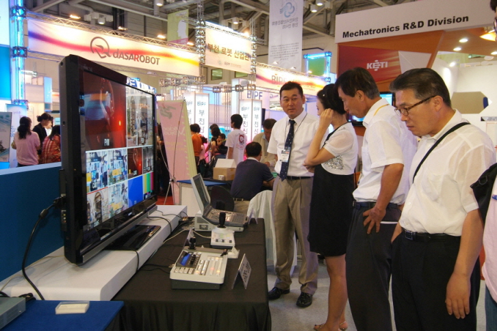 2009 IT EXPO BUSAN 개최(전시장 관람)